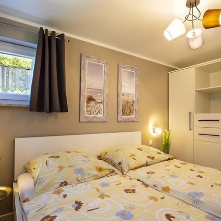 Ferienhaus Biene Am Siel Neufunnixsiel ภายนอก รูปภาพ